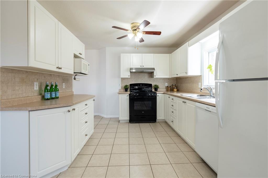 24 Castlewood Place Property Photo 12