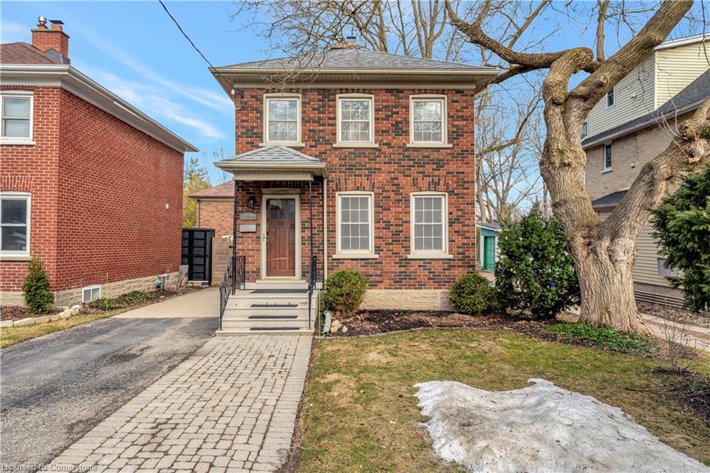 Real Estate Main Image