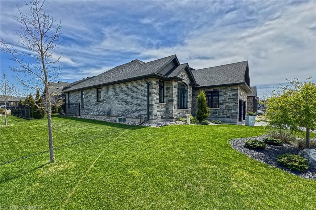200 Juniper Street Property Photo 3
