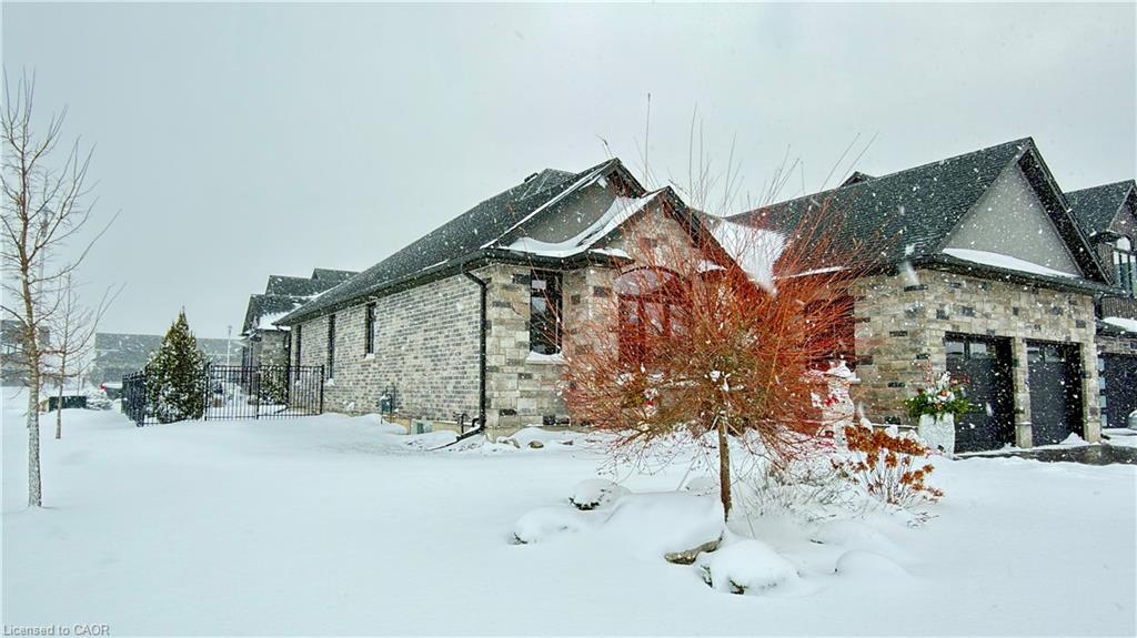 200 Juniper Street Property Photo 3