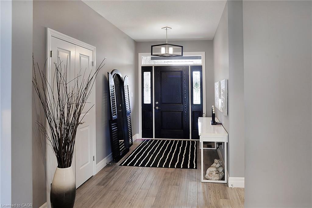 200 Juniper Street Property Photo 5