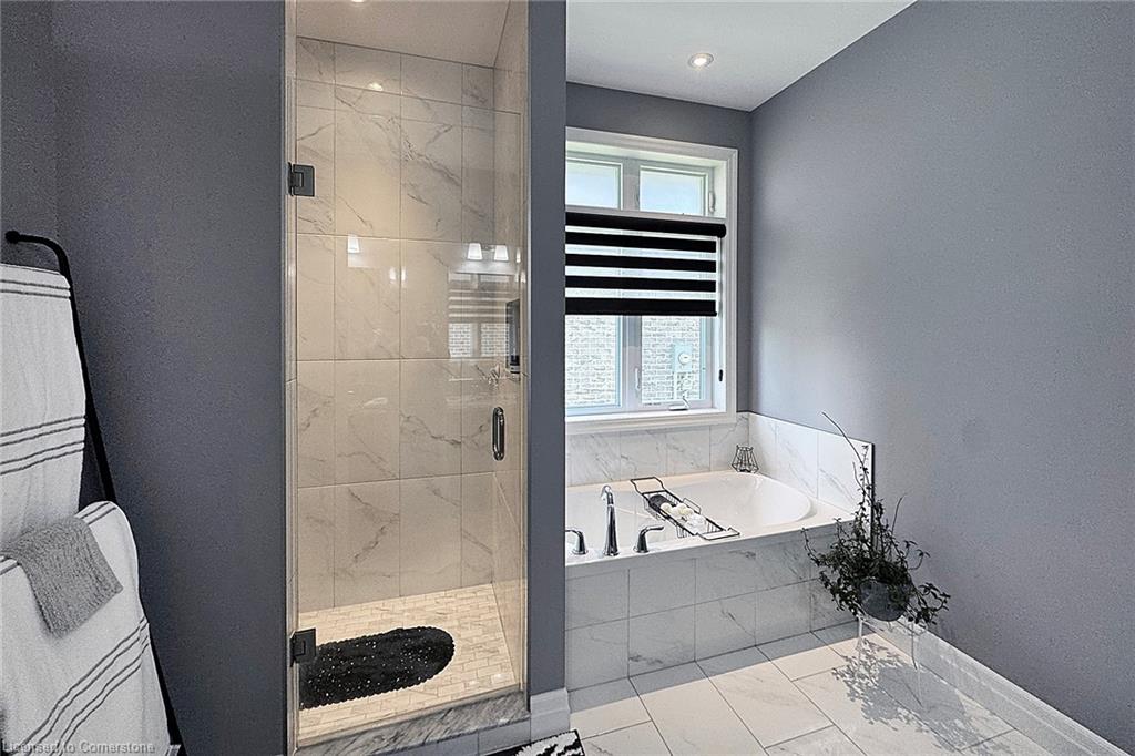 200 Juniper Street Property Photo 30