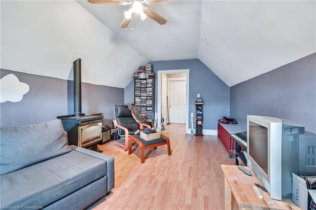 204 Herkimer Street Property Photo 27