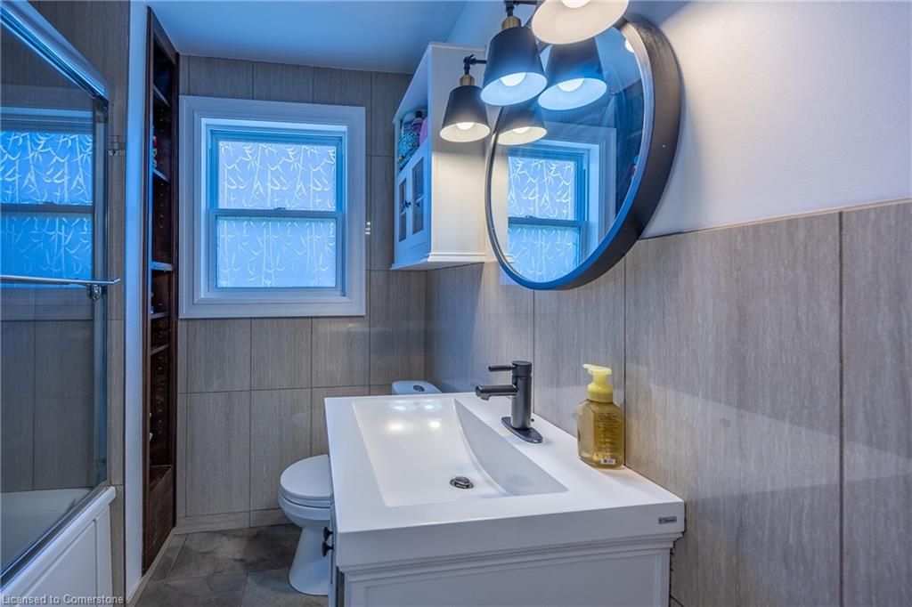 12 Pansy Avenue Property Photo 6