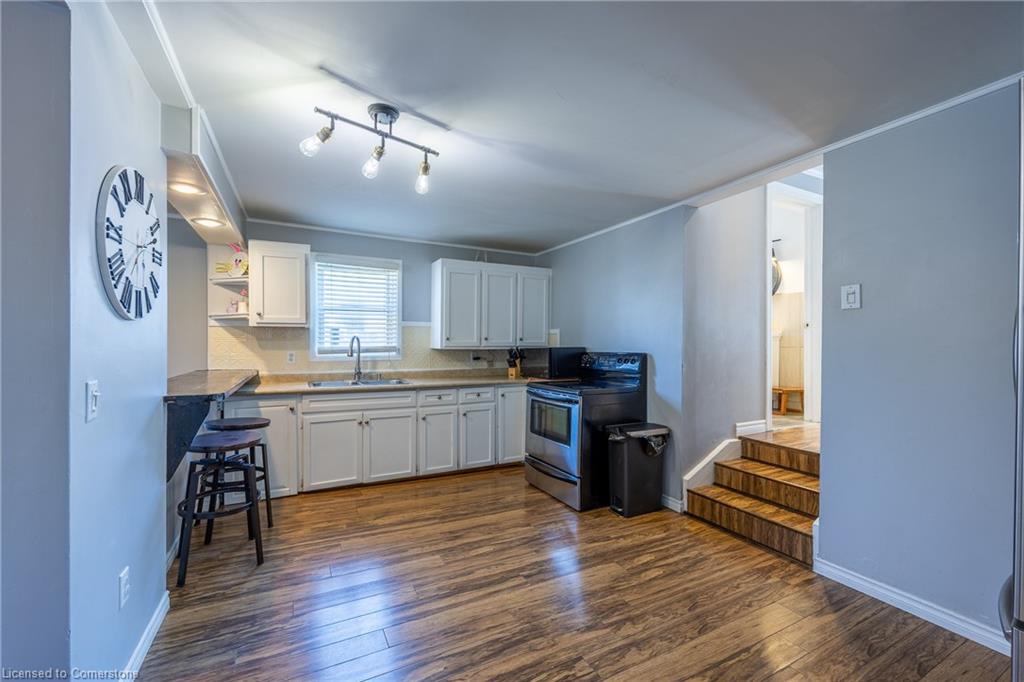 12 Pansy Avenue Property Photo 8
