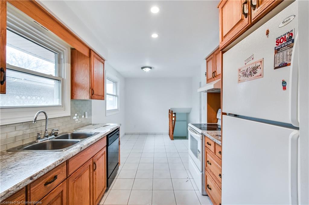 4983 University Avenue Property Photo 11