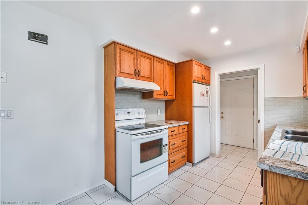 4983 University Avenue Property Photo 13