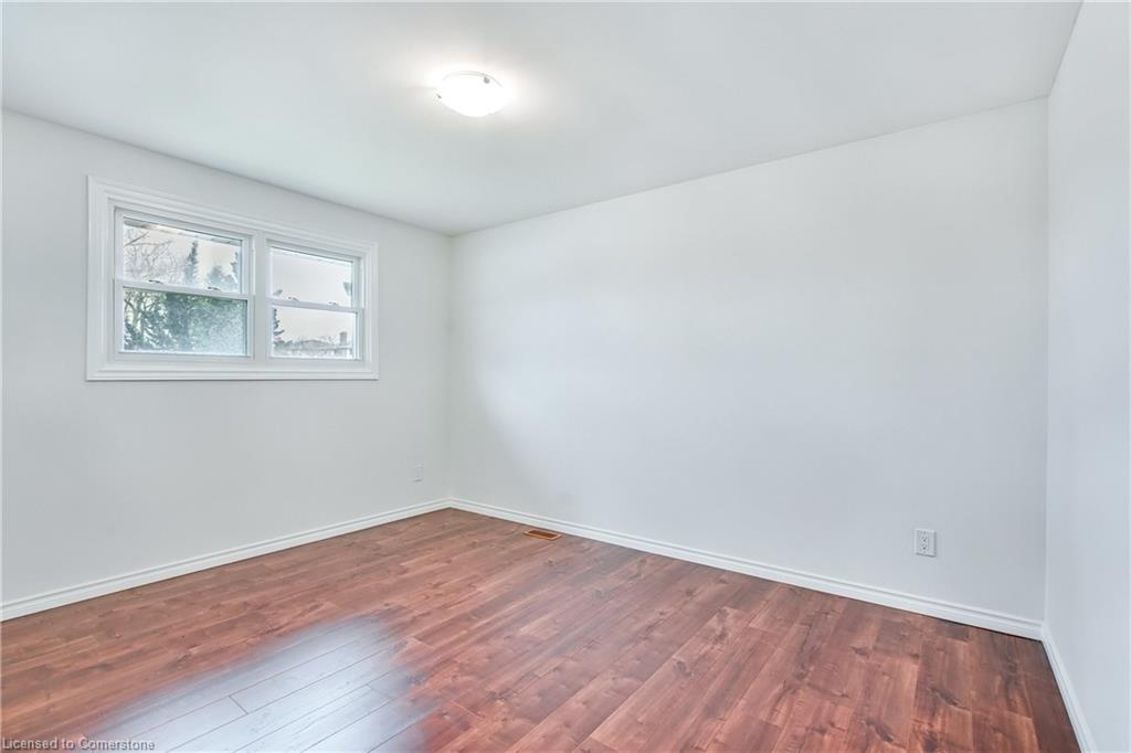 4983 University Avenue Property Photo 17