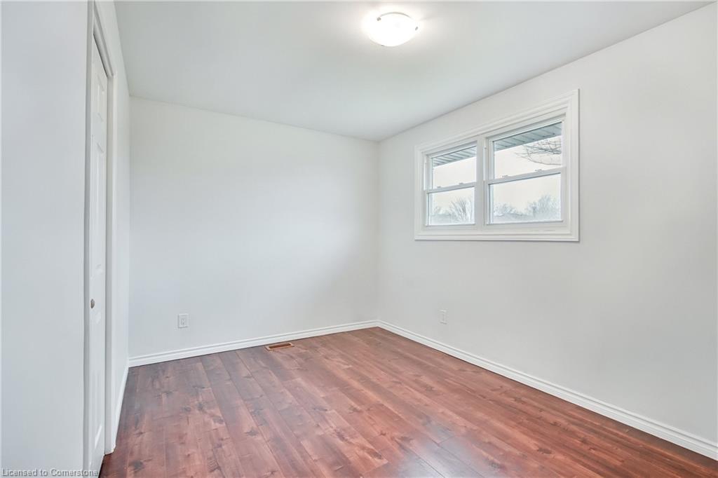 4983 University Avenue Property Photo 19