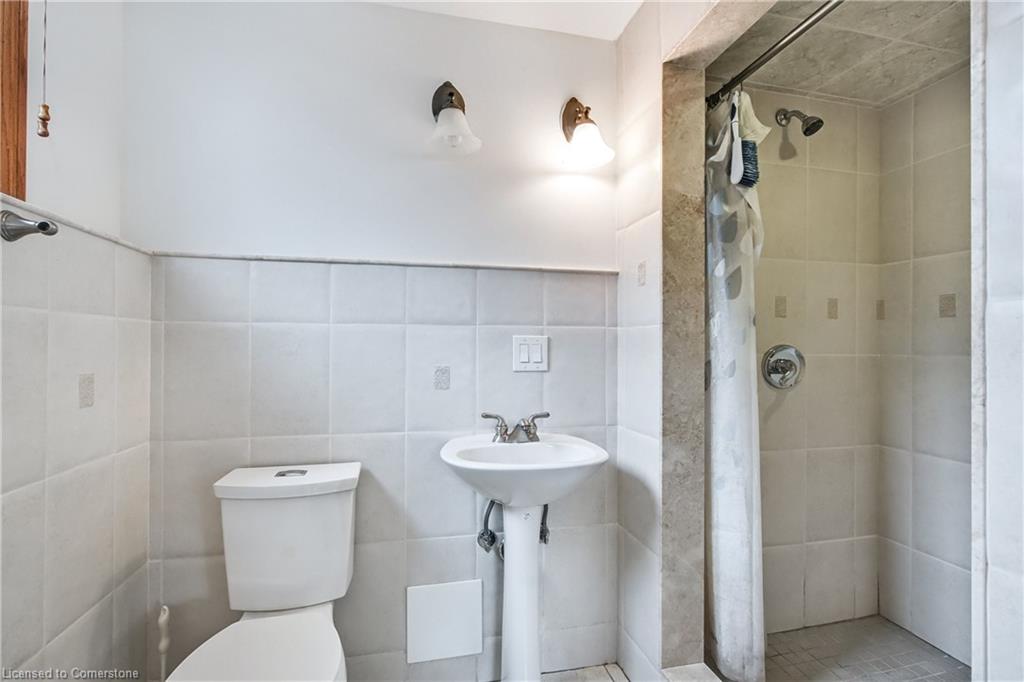 4983 University Avenue Property Photo 25