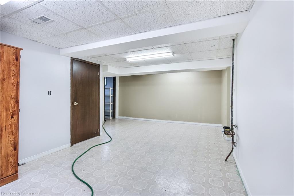 4983 University Avenue Property Photo 29