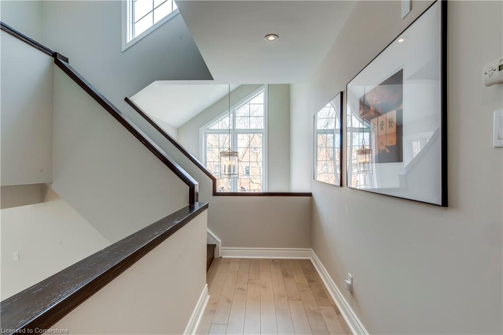 48 Forsythe Street Property Photo 23