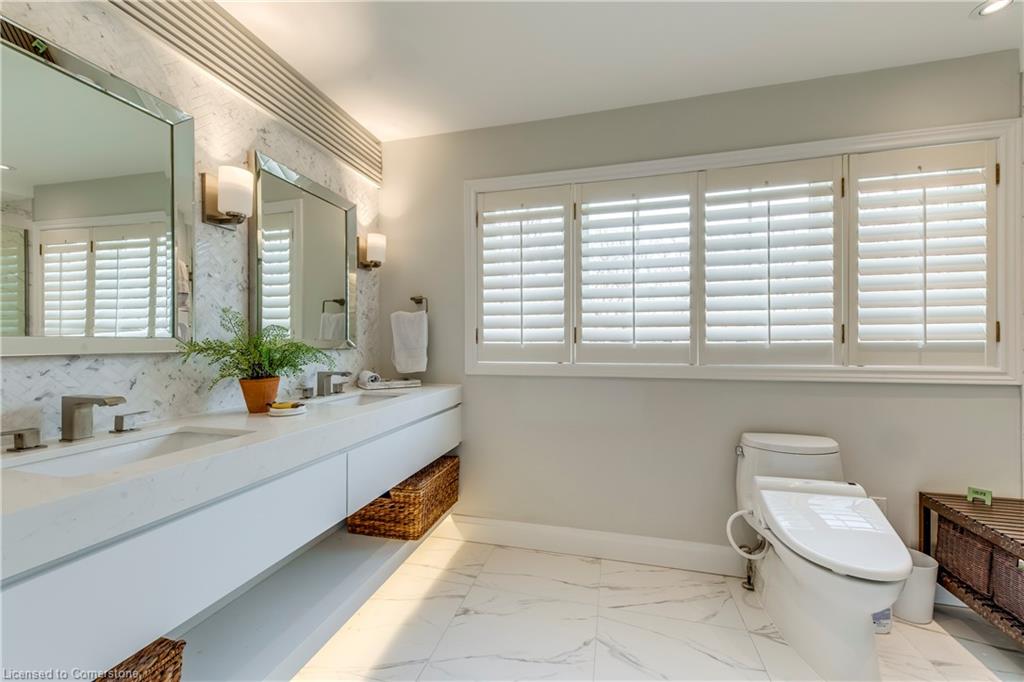 48 Forsythe Street Property Photo 28