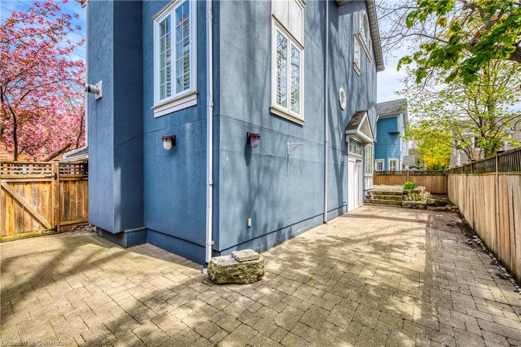 48 Forsythe Street Property Photo 48