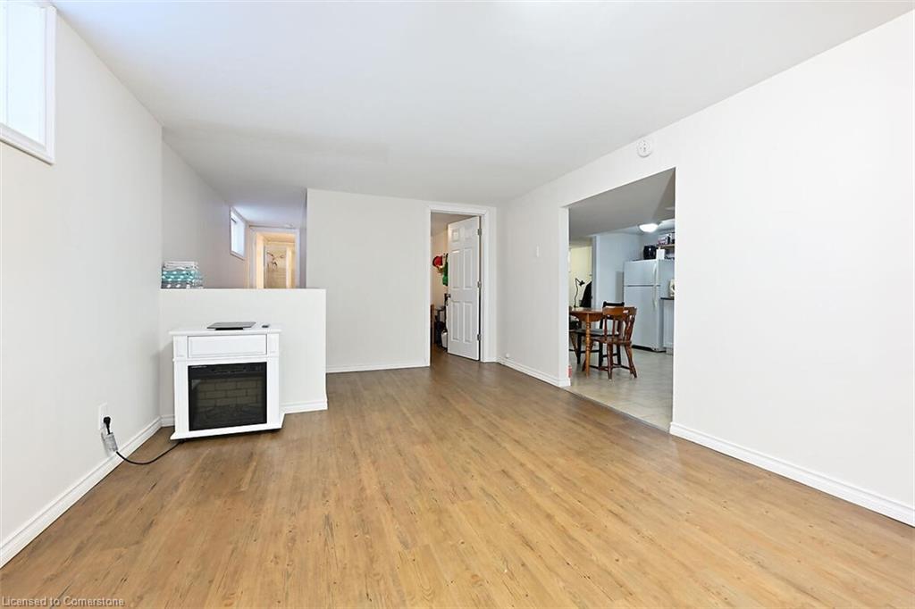 333 East 42nd Street Property Photo 26