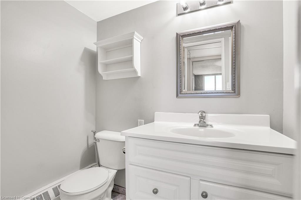 809-225 Harvard Place Property Photo 32