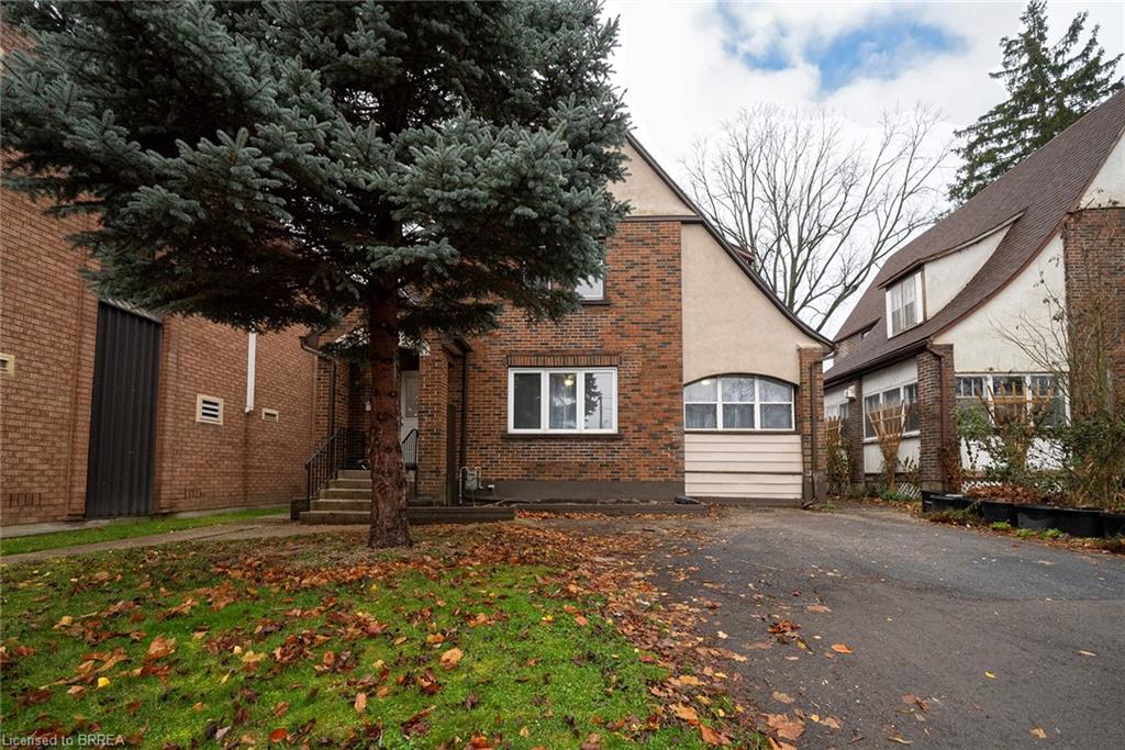 108 Colborne Street N Property Photo 1