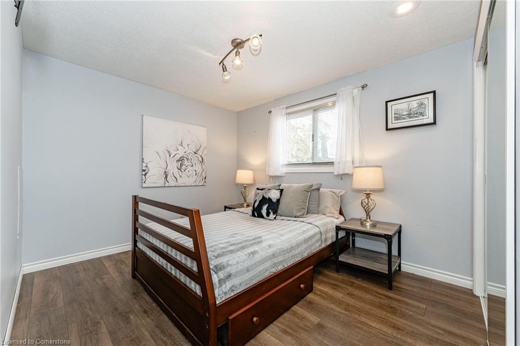 6 Stirling Place Property Photo 17