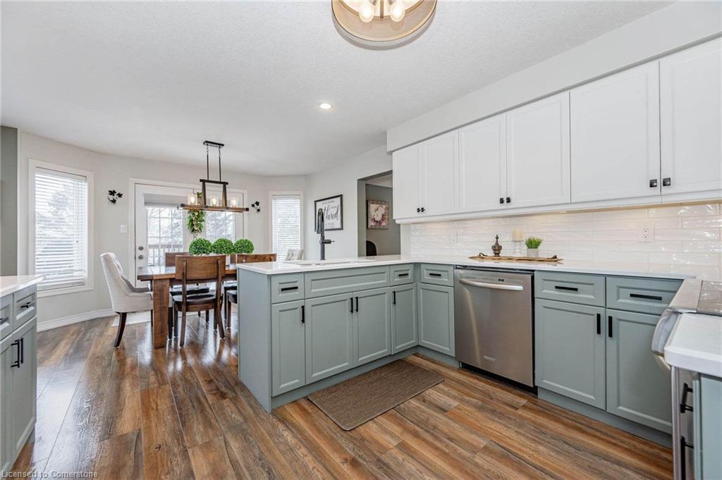 10 Jean Anderson Crescent Property Photo 11