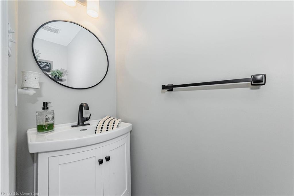 10 Jean Anderson Crescent Property Photo 18