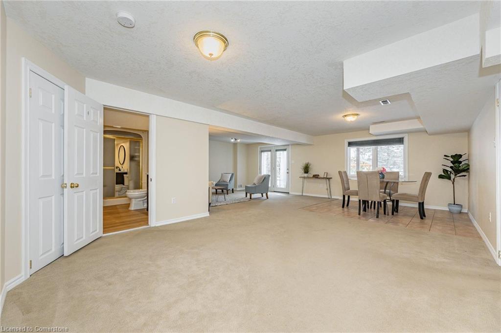 10 Jean Anderson Crescent Property Photo 30