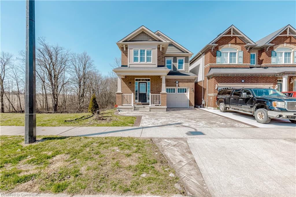 340 Shady Glen Crescent Property Photo