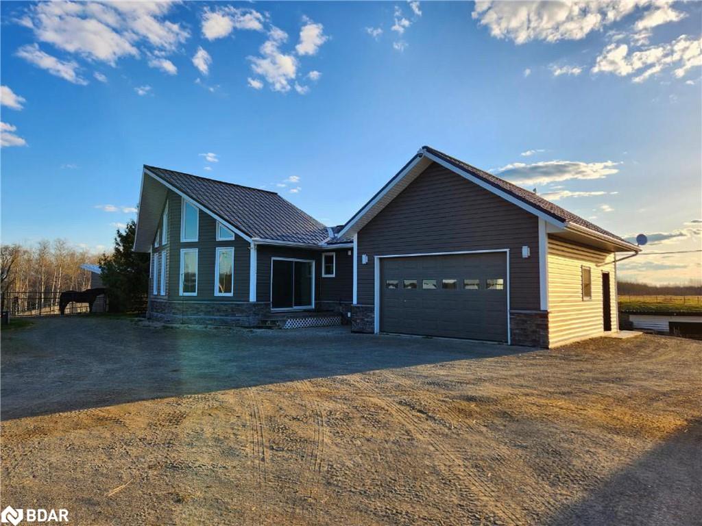 328535 Highway 560 Property Photo 3