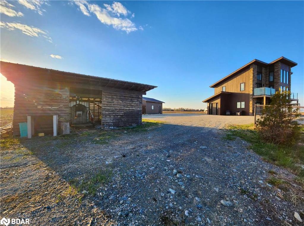 328535 Highway 560 Property Photo 17