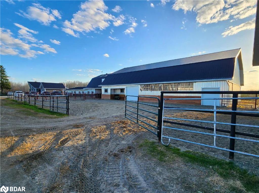 328535 Highway 560 Property Photo 30