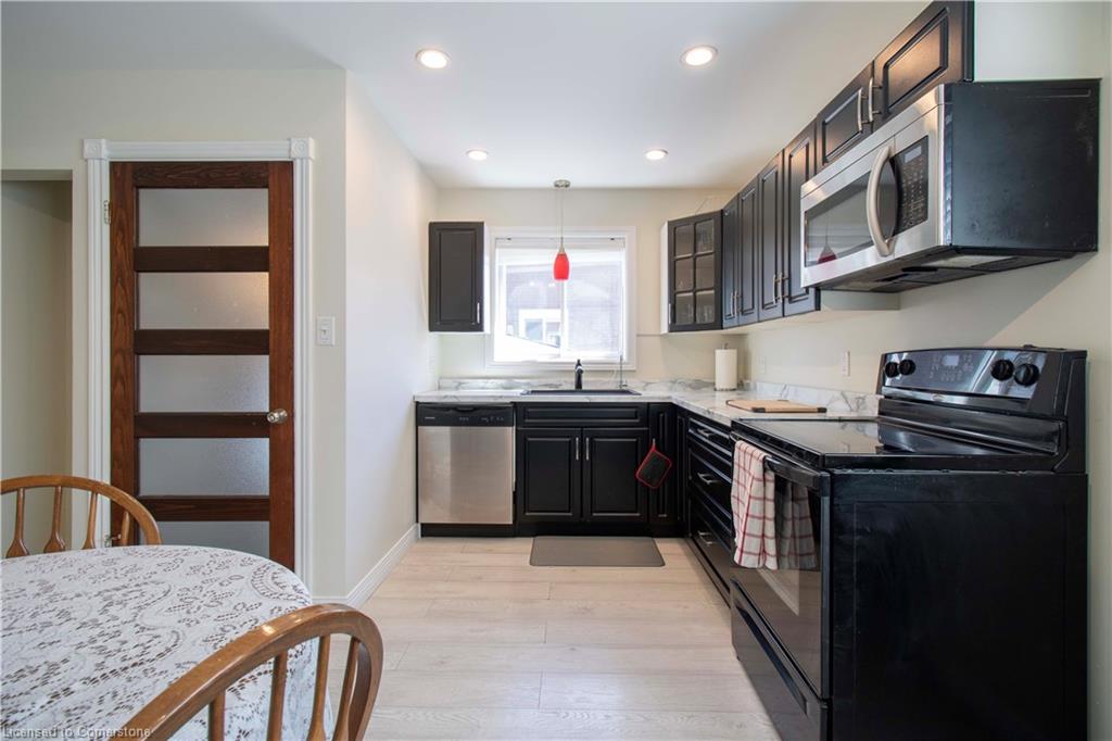 187 Clover Place Property Photo 10