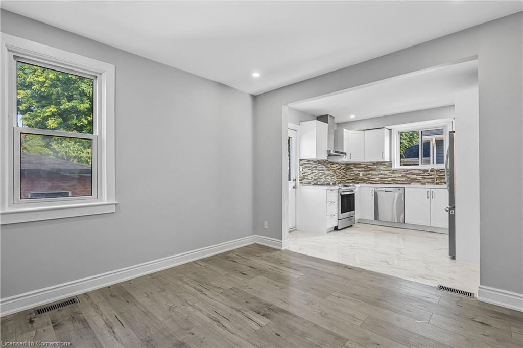 146 Craigroyston Road Property Photo 17