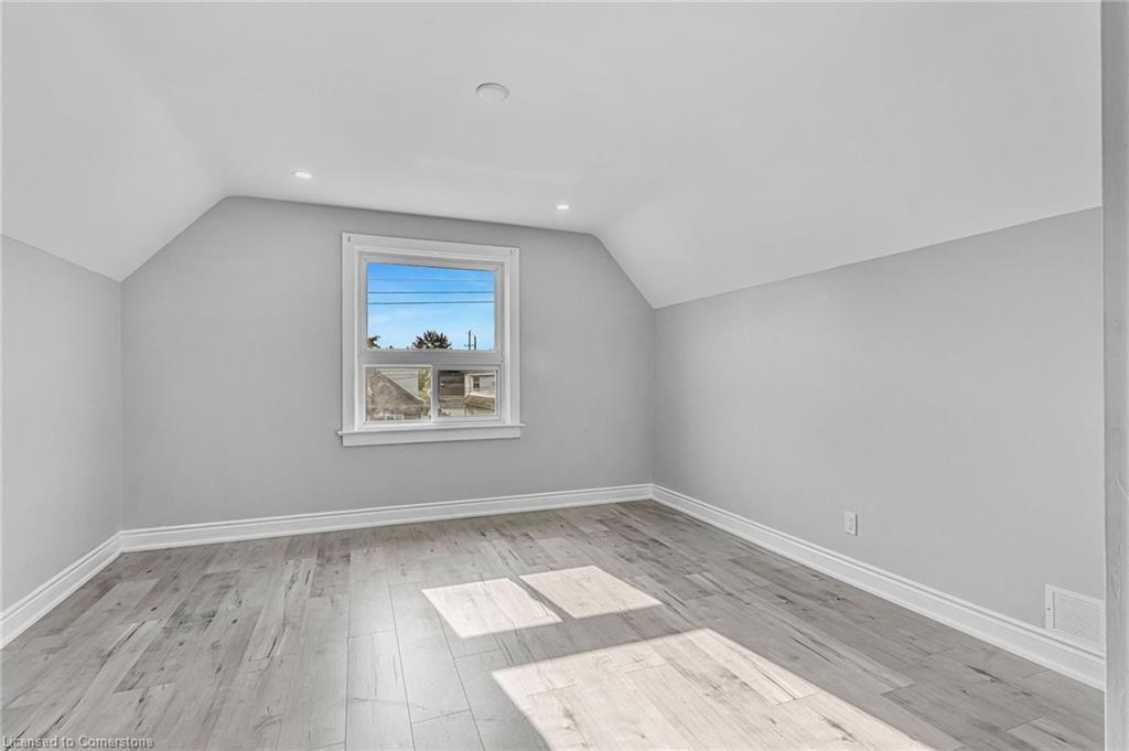 146 Craigroyston Road Property Photo 25