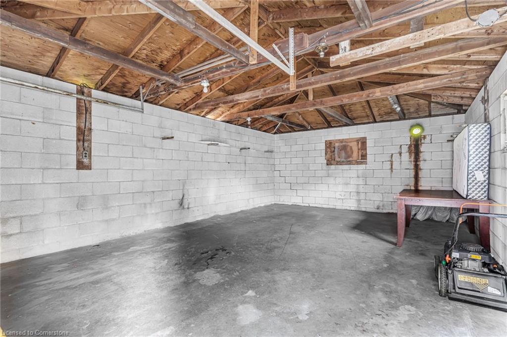 146 Craigroyston Road Property Photo 46