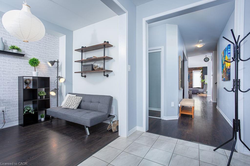 7776 Tupelo Crescent Property Photo 14