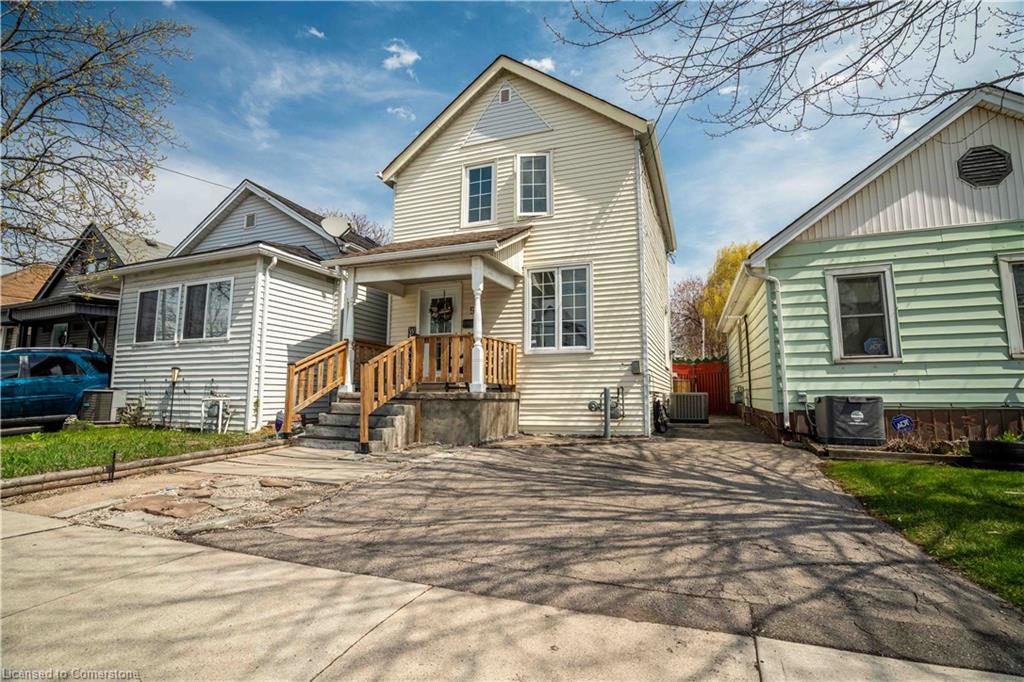 50 Robins Avenue Property Photo 2