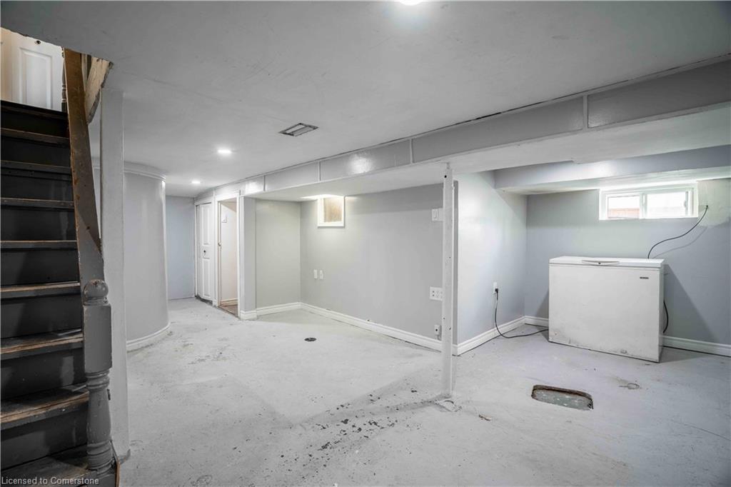 50 Robins Avenue Property Photo 24