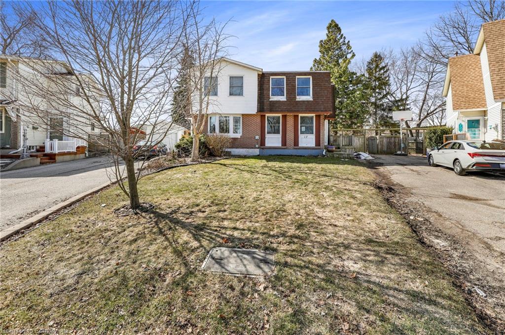 17 Maplestone Avenue Property Photo 3