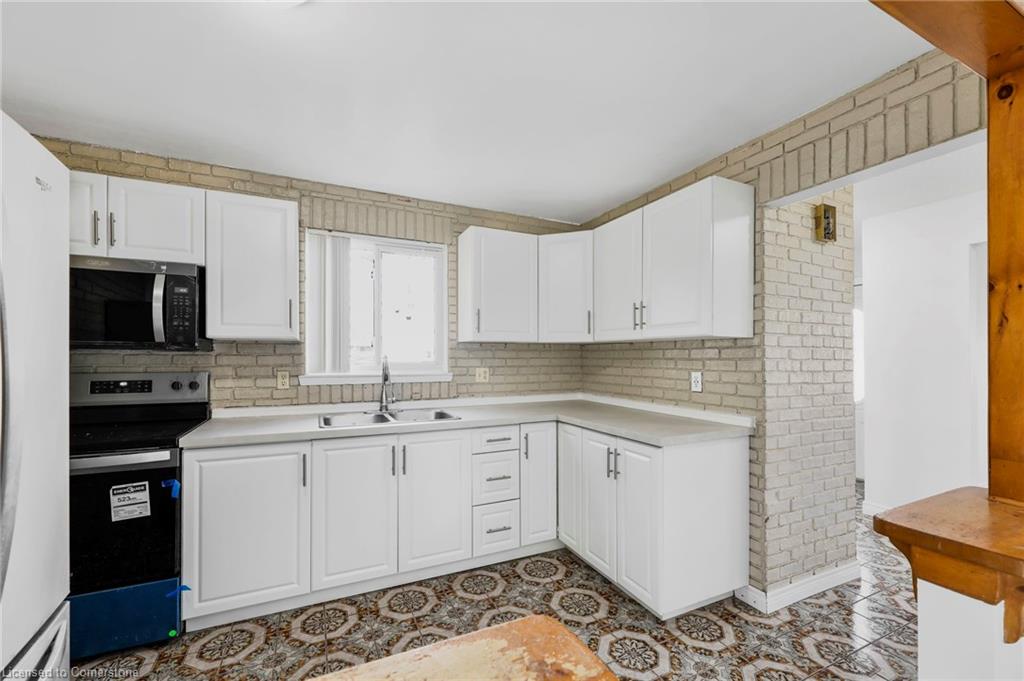 17 Maplestone Avenue Property Photo 14