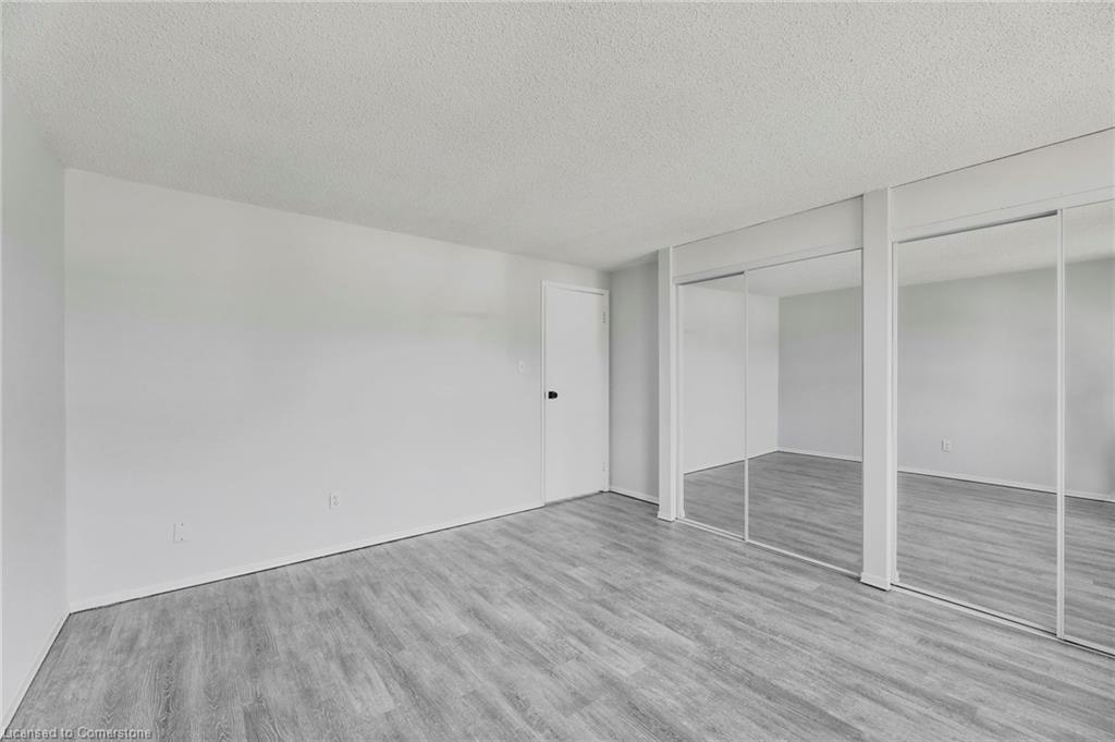 17 Maplestone Avenue Property Photo 27