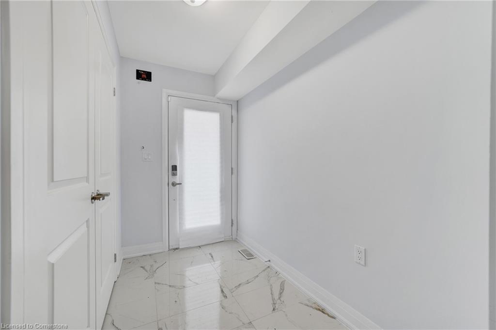 2122 Royal Gala Circle Property Photo 3