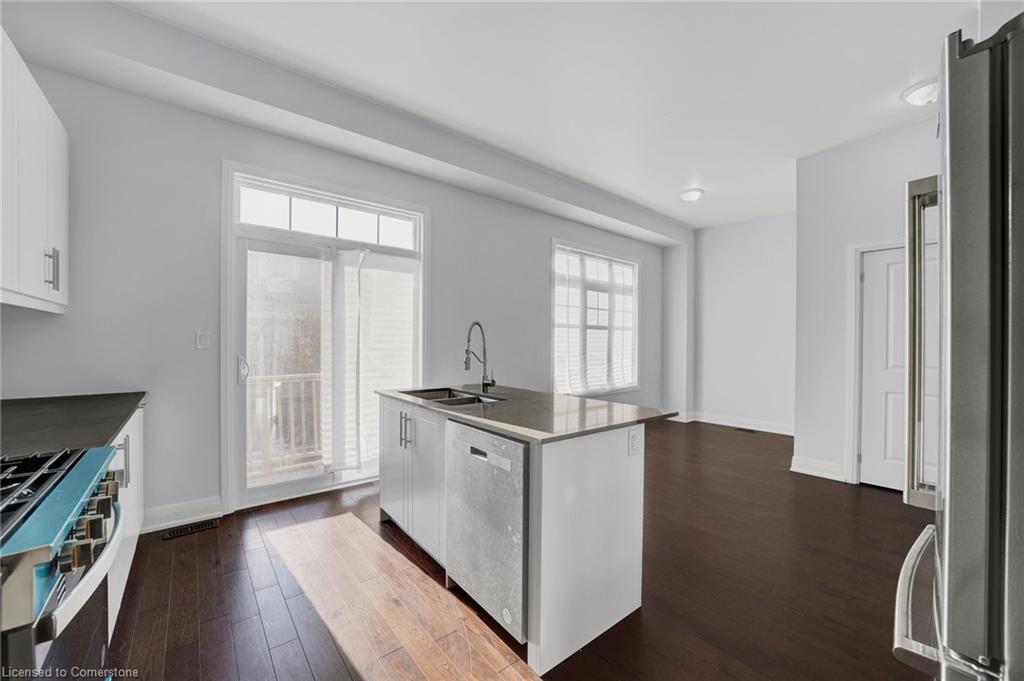 2122 Royal Gala Circle Property Photo 8