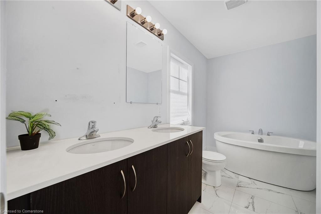 2122 Royal Gala Circle Property Photo 31