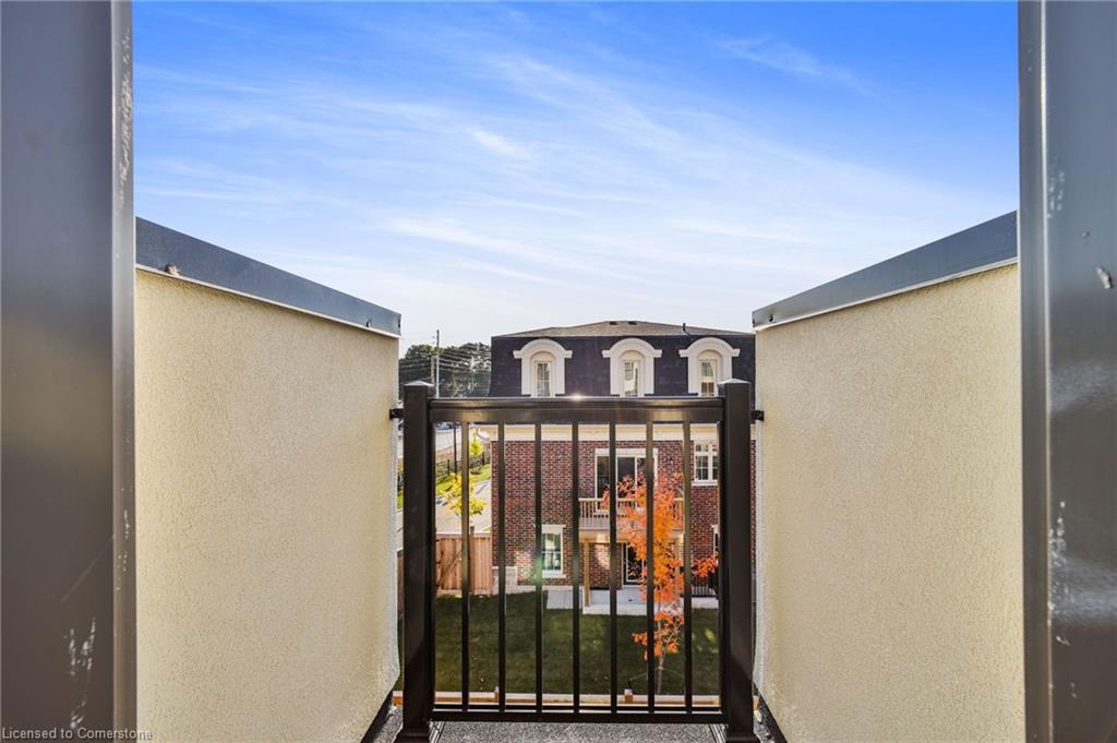2122 Royal Gala Circle Property Photo 38