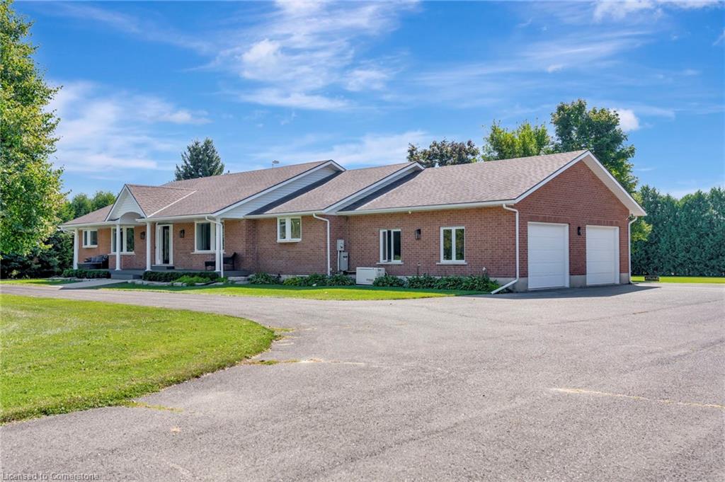 La Salette Real Estate Listings Main Image