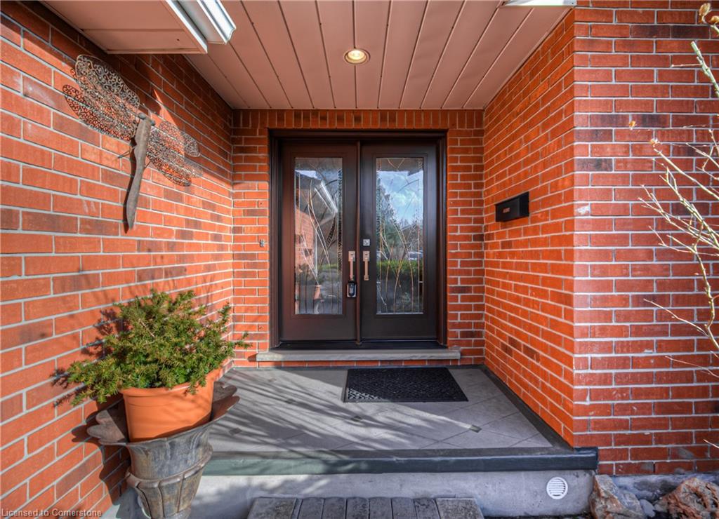 365 Twinflower Crescent Property Photo 4