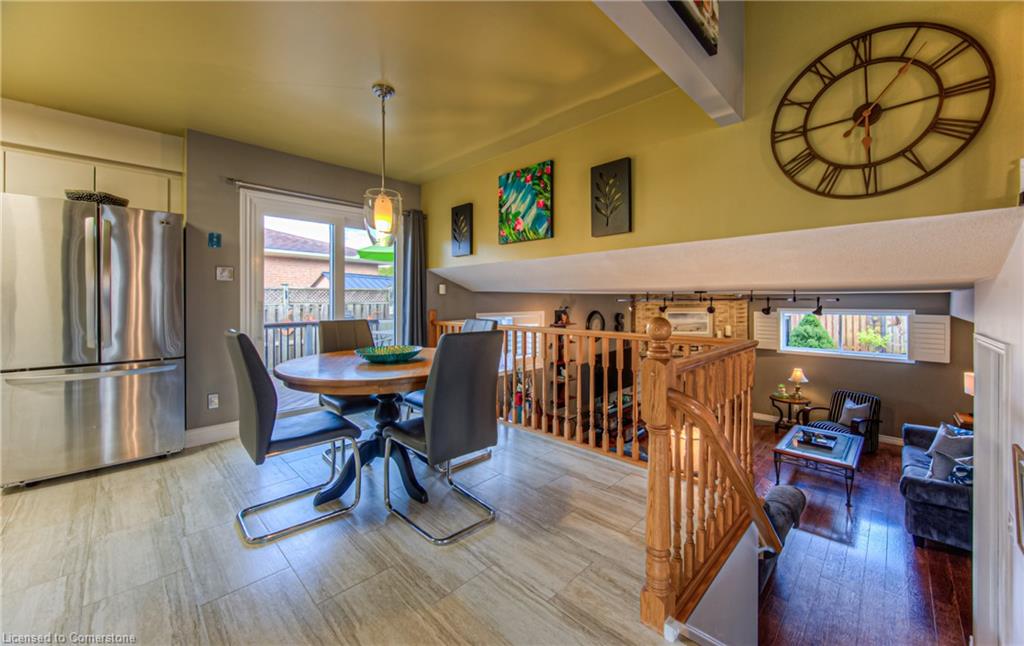 365 Twinflower Crescent Property Photo 14