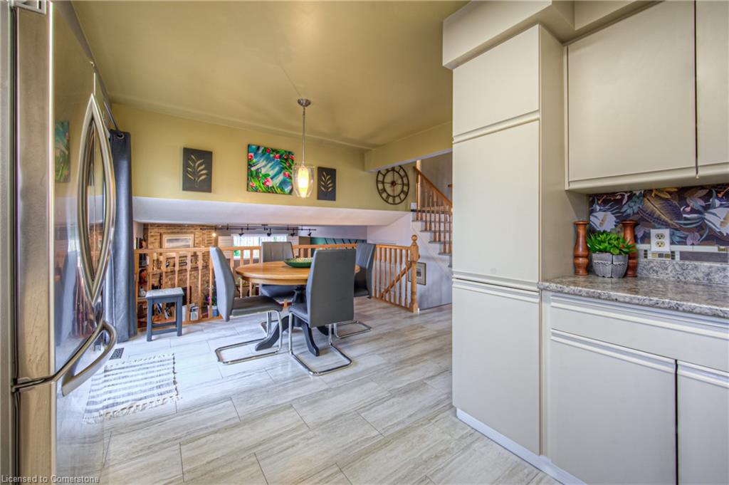 365 Twinflower Crescent Property Photo 18