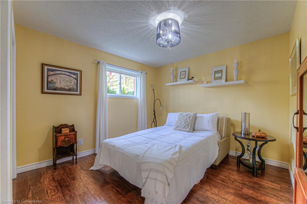 365 Twinflower Crescent Property Photo 22