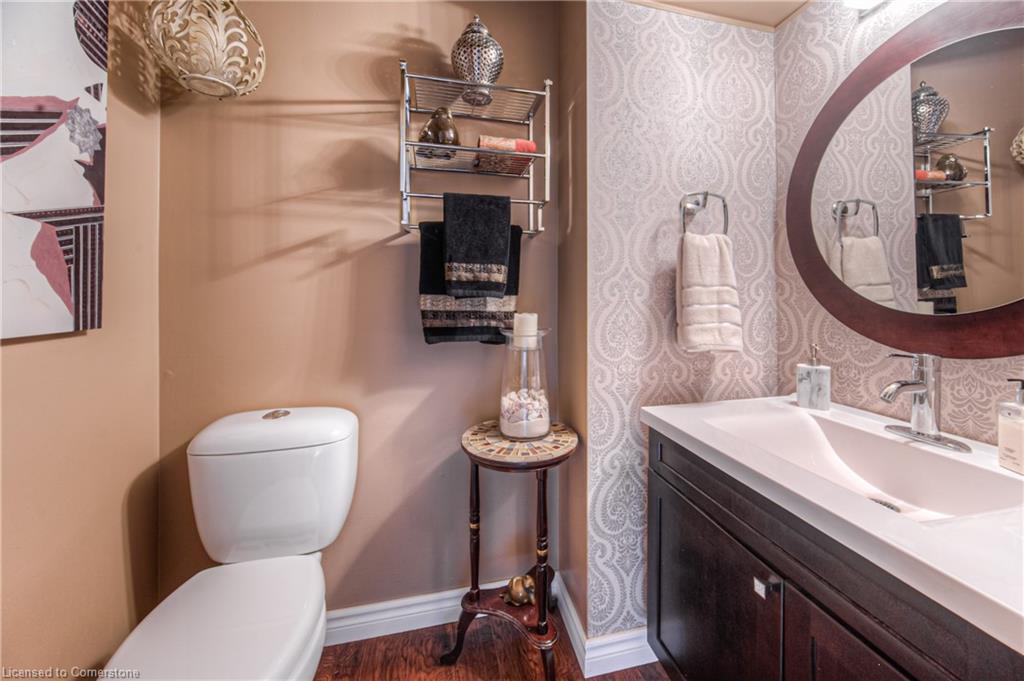 365 Twinflower Crescent Property Photo 24