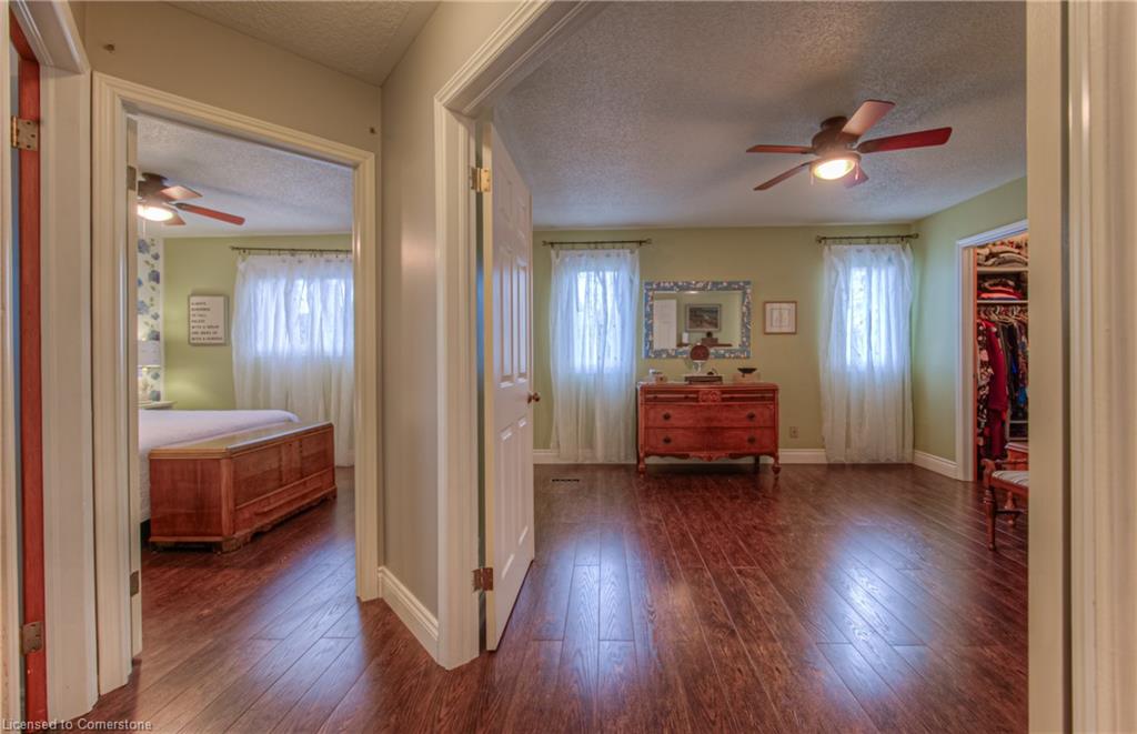 365 Twinflower Crescent Property Photo 27